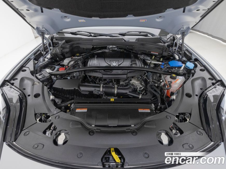 Maserati Grecale 2024