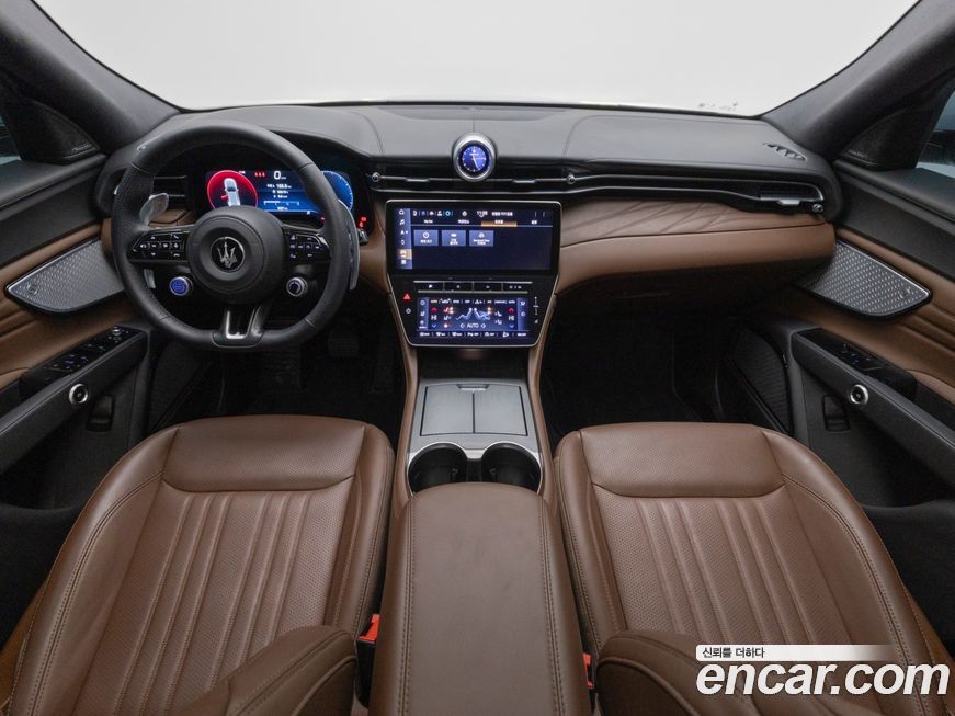 Maserati Grecale 2024