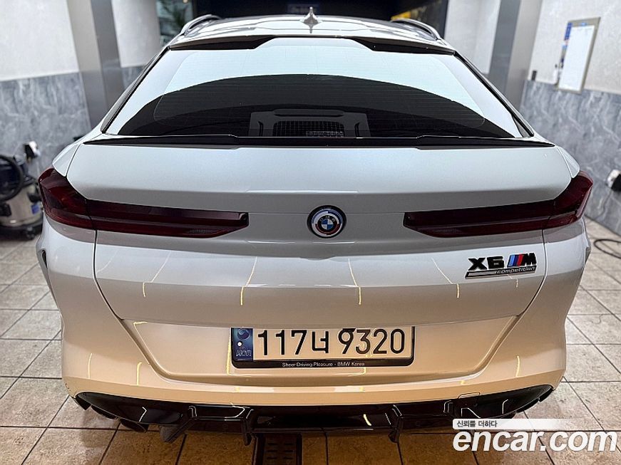 BMW X6M 2023