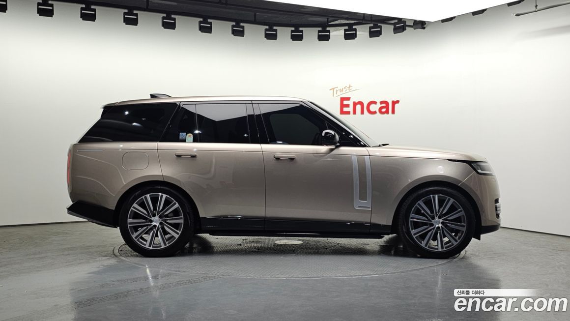 Land Rover Range Rover 2024