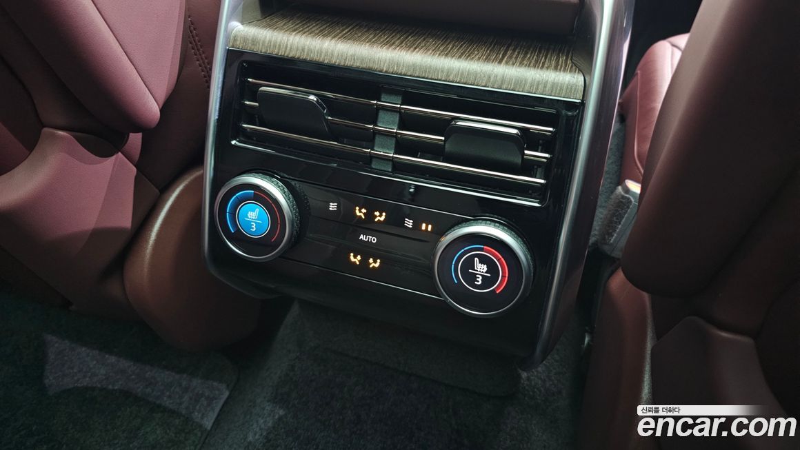 Land Rover Range Rover 2024