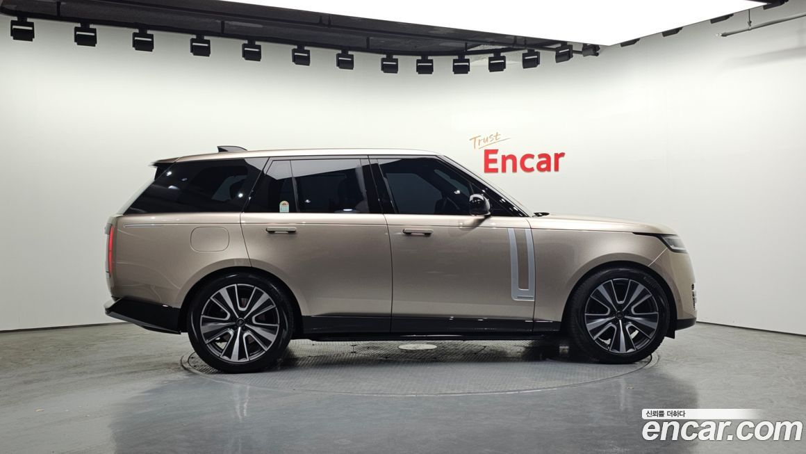 Land Rover Range Rover 2024