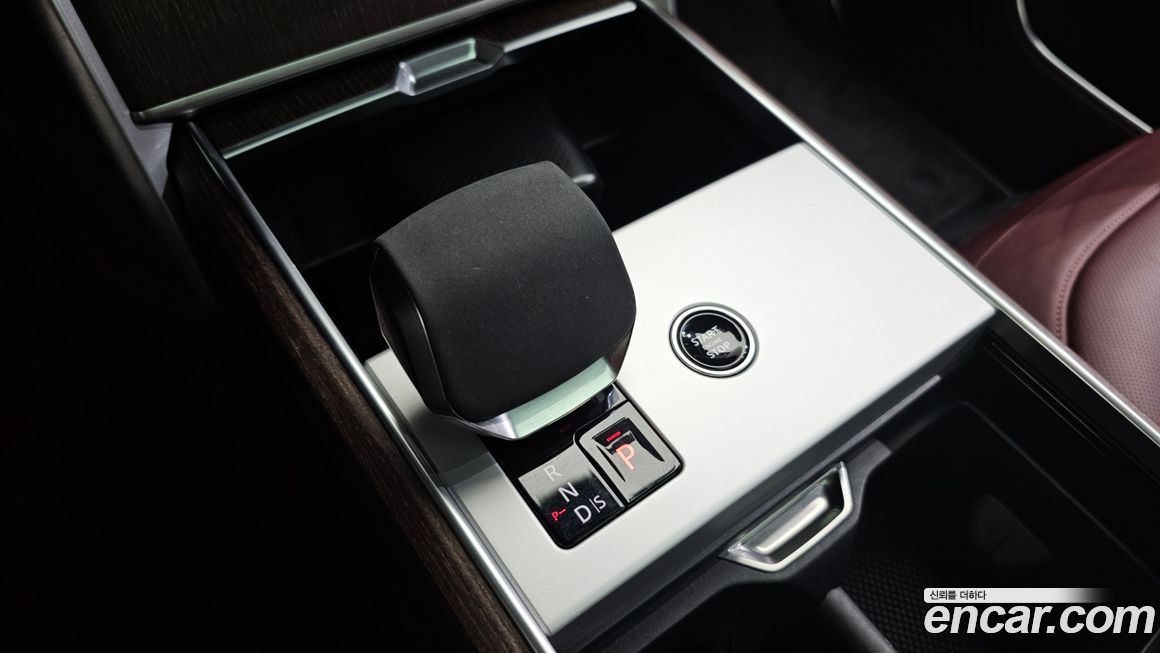 Land Rover Range Rover 2024