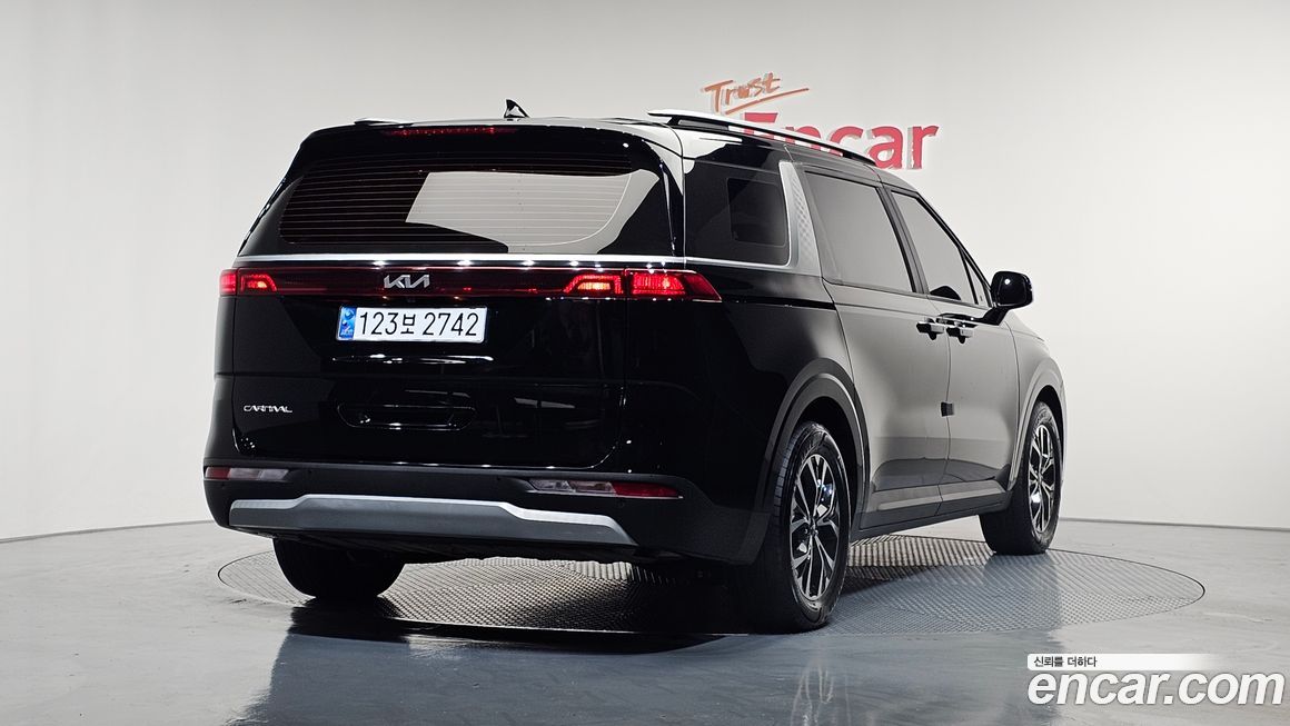 Kia Canival 2023