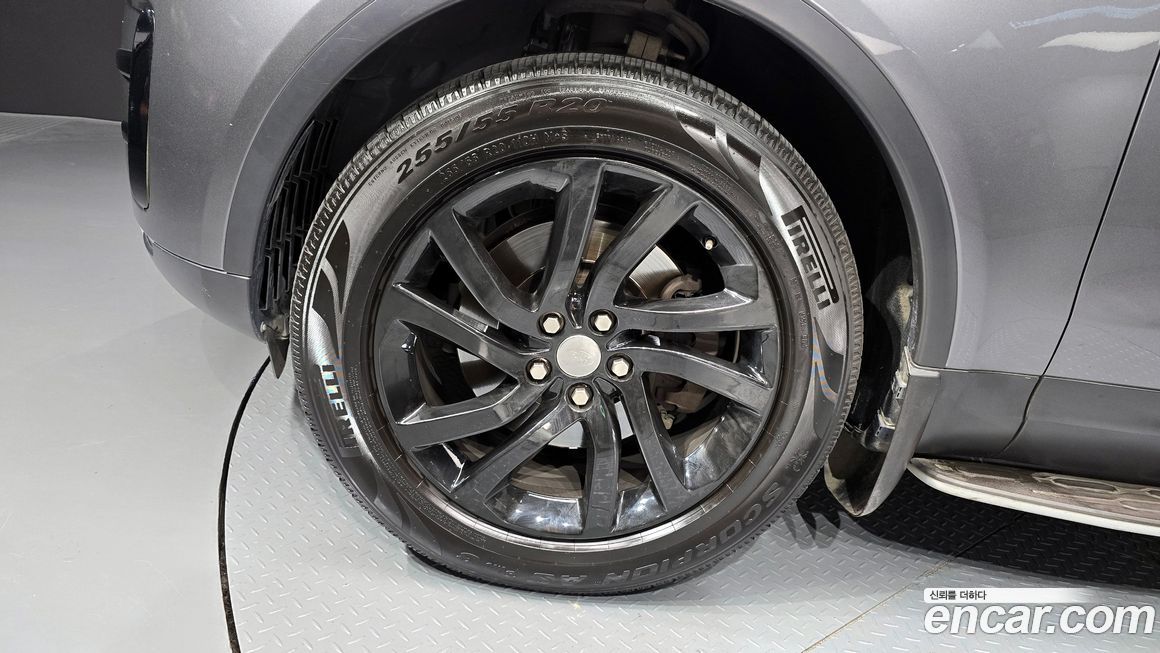 Land Rover Discovery 2017