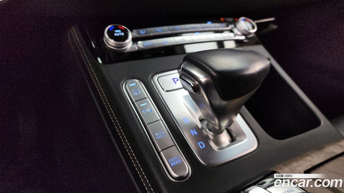 Genesis G90 2019