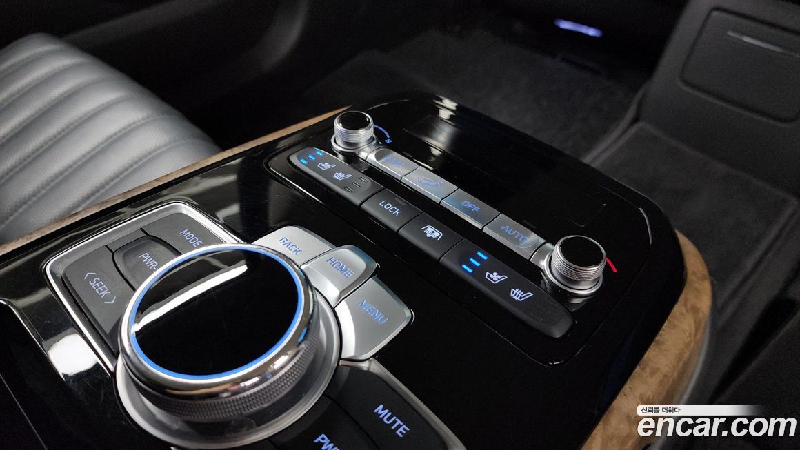 Genesis G90 2019