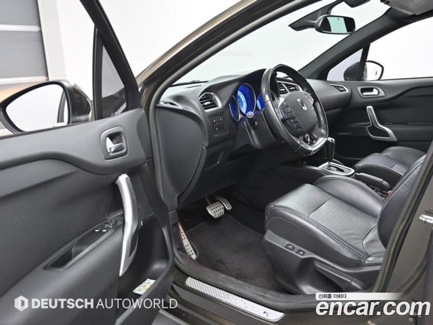 Citroen-DS DS4 2013