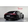 910893