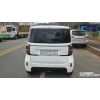 569674