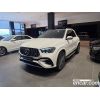 305231