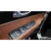699827