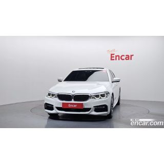 907747