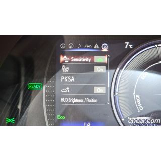 348301