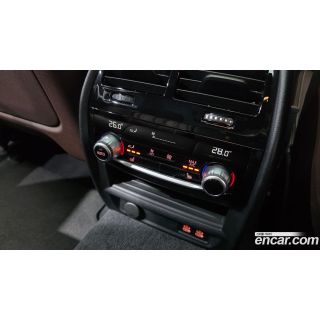 979593
