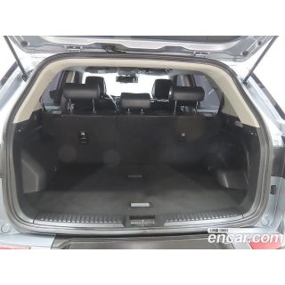 907983