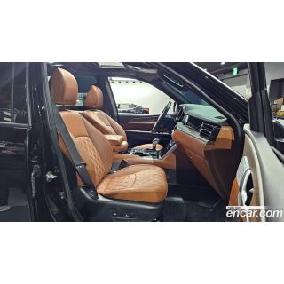 30500
