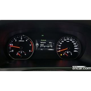 870636