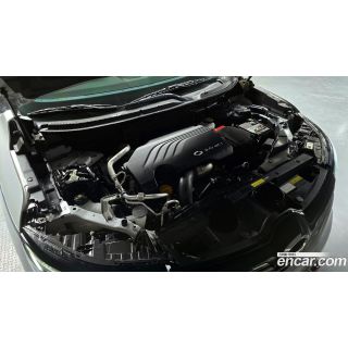 412105