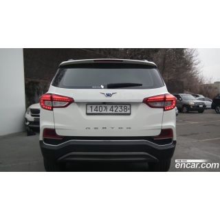 597285