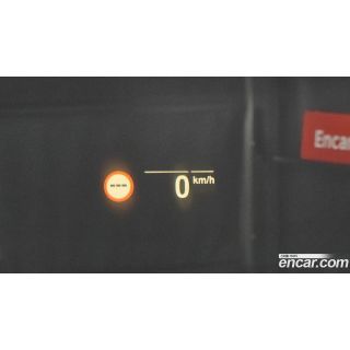 745898