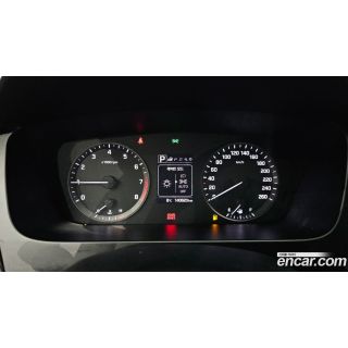 567439
