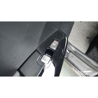 957873