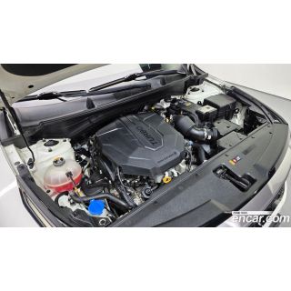 586817