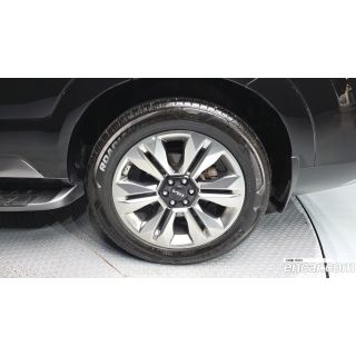442579