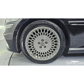 643243