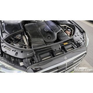 595486
