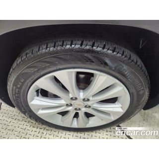 235704