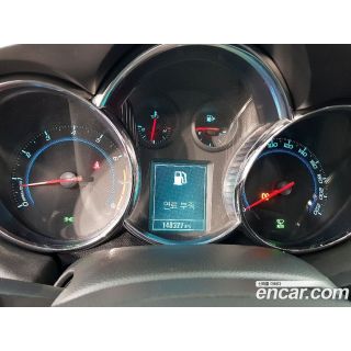 555931