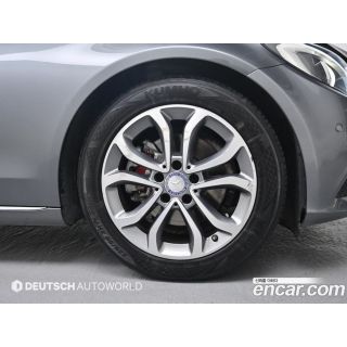 559049