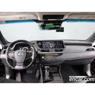 914696