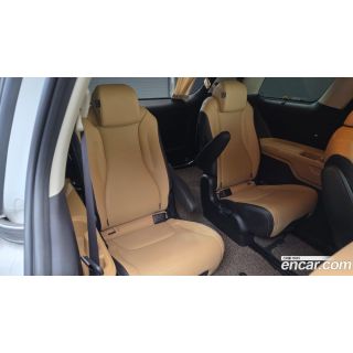 698139