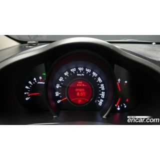 882110