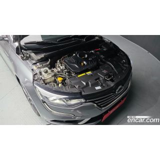 368256