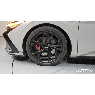 674807