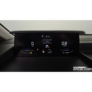 572709
