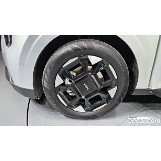 2992