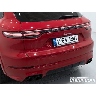 934684