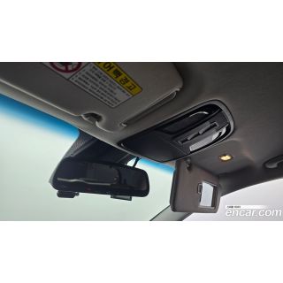 817886