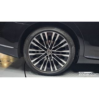 322065