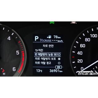 911317