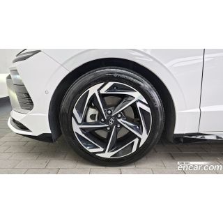 851704