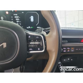 389068