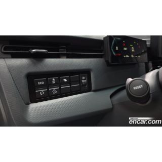 974436