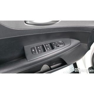 711378