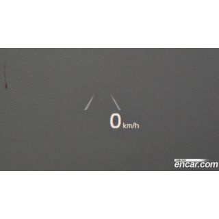 818027